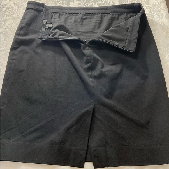J.Crew No 2 Women’s Lined Black Zip Back Pencil Skirt Size 16 - Picture 6 of 9